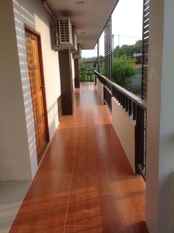 Ban Ai Dao Poonsap Apartment מראה חיצוני תמונה